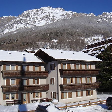 Casa Stefano E Lucia Aparthotel Бормио Екстериор снимка