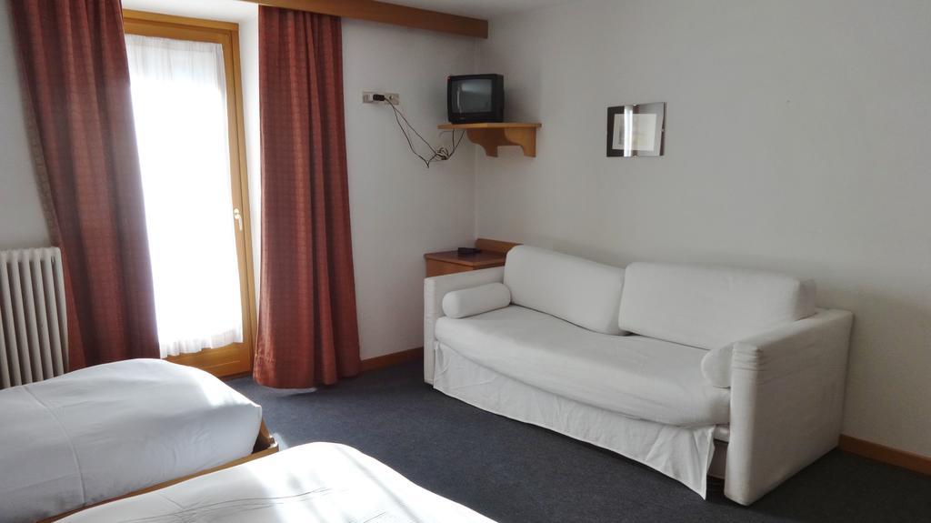 Casa Stefano E Lucia Aparthotel Бормио Екстериор снимка